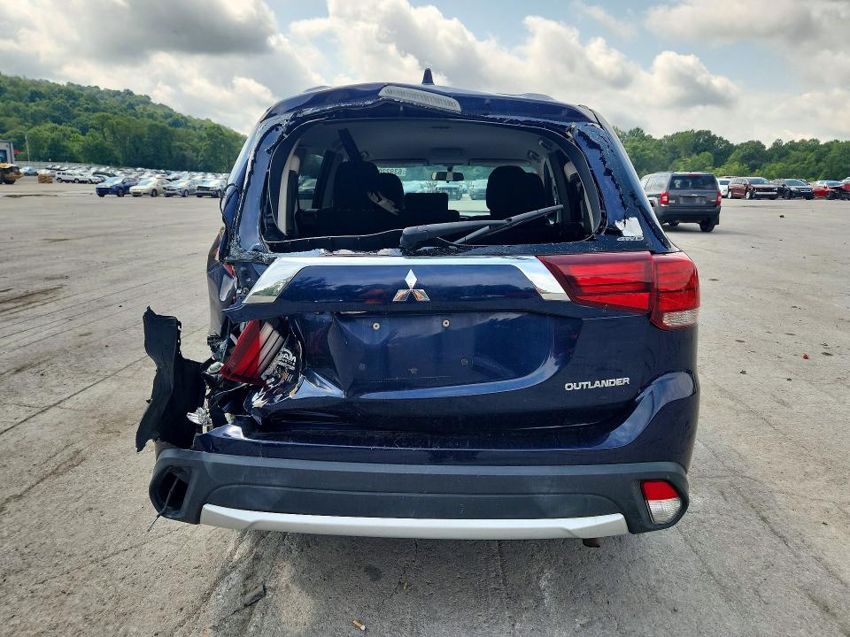 Photo 6 from auction – 2018 MITSUBISHI OUTLANDER with VIN JA4AZ3A31JZ059294