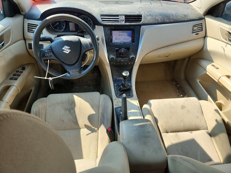 Zdjęcie 8 z aukcji – 2012 SUZUKI KIZASHI z VIN JS2RE9A16C6100082