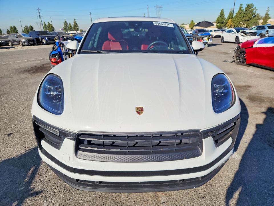 Photo 5 from auction – 2022 PORSCHE MACAN with VIN WP1AA2A57NLB11883