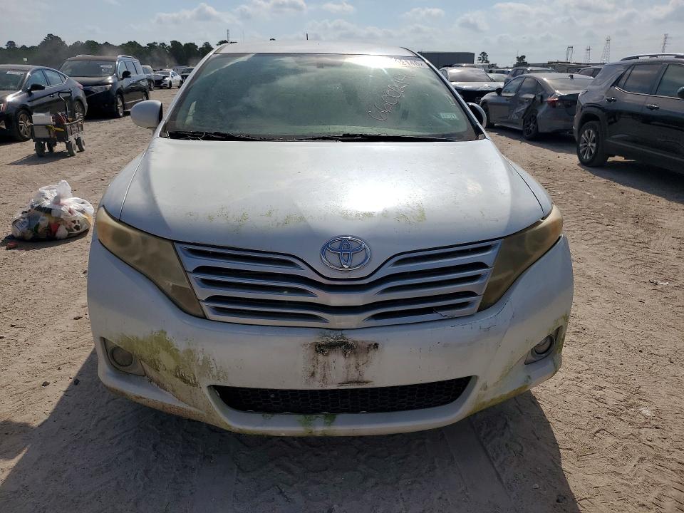 Photo 5 from auction – 2010 TOYOTA VENZA with VIN 4T3ZA3BB2AU037293