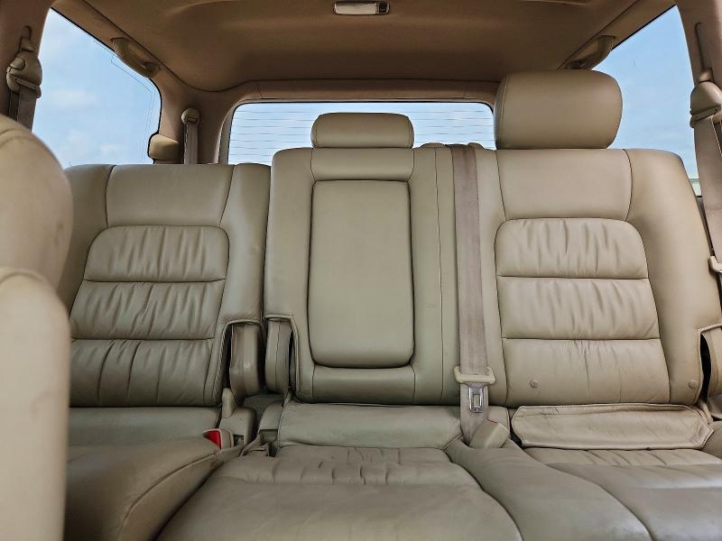 Photo 10 from auction – 2006 LEXUS LX with VIN JTJHT00W764011901