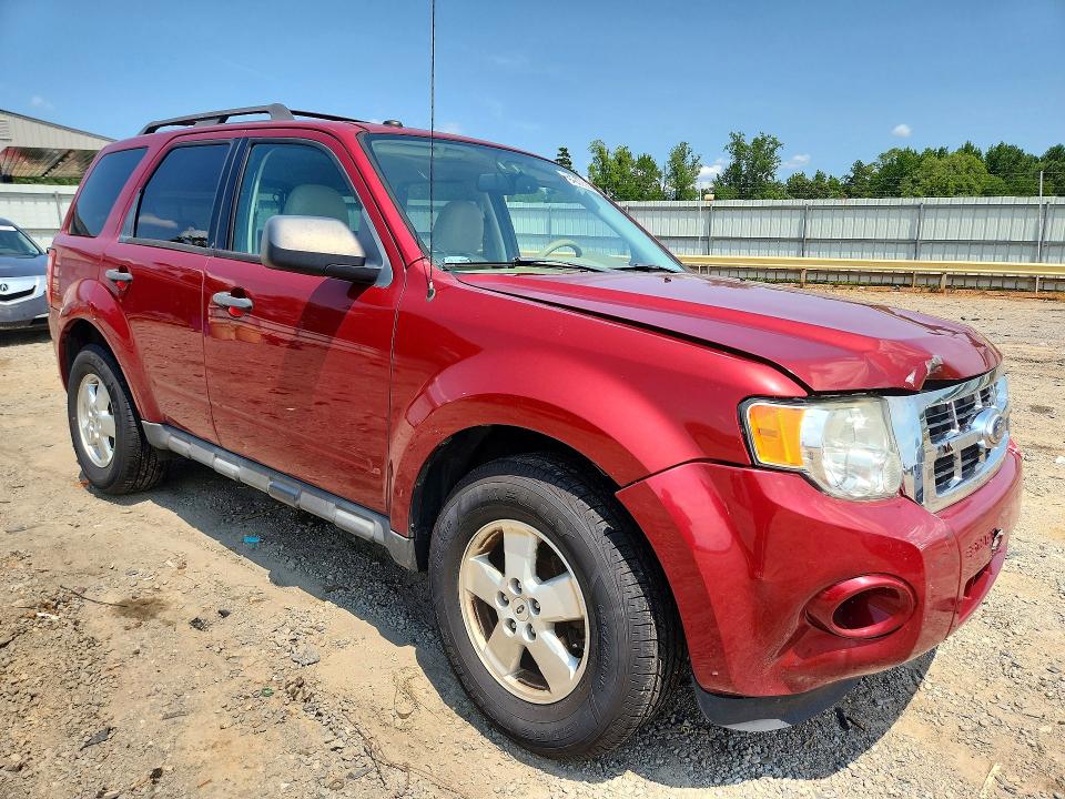 Photo 4 from auction – 2012 FORD ESCAPE with VIN 1FMCU0DG1CKA64495