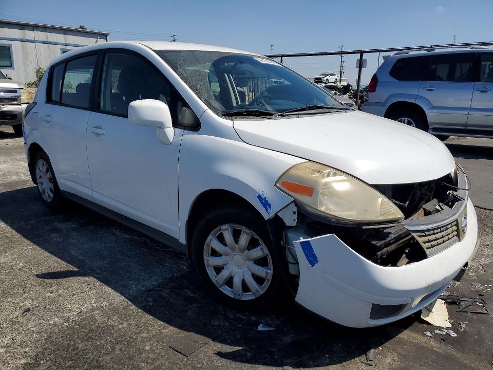 Photo 4 from auction – 2007 NISSAN VERSA with VIN 3N1BC13E27L403488