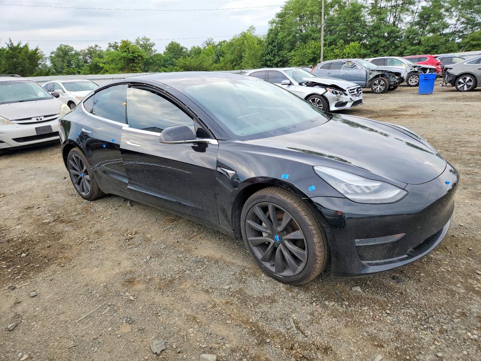 Foto 4 de la subasta – 2020 TESLA MODEL 3 con VIN 5YJ3E1EC2LF627036