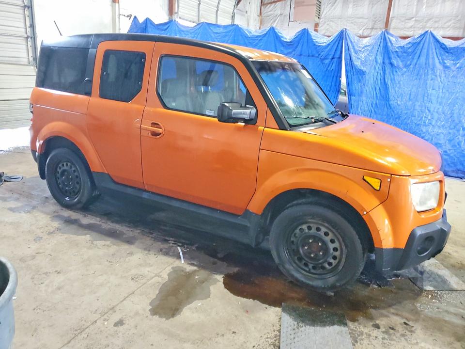 Photo 4 from auction – 2006 HONDA ELEMENT with VIN 5J6YH28746L006393