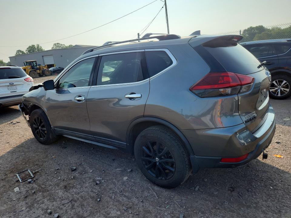 Photo 2 from auction – 2018 NISSAN ROGUE with VIN 5N1AT2MV8JC804653