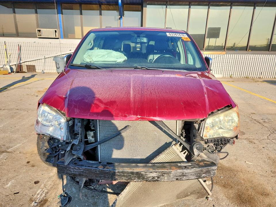 Снимка 5 от търг – 2015 CHRYSLER TOWN & COUNTRY с VIN 2C4RC1CG6FR753544