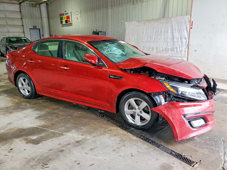 Снимка 4 от търг – 2014 KIA OPTIMA с VIN 5XXGM4A77EG299790