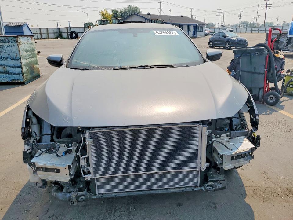 Photo 5 from auction – 2018 HONDA CIVIC with VIN SHHFK7H44JU233496