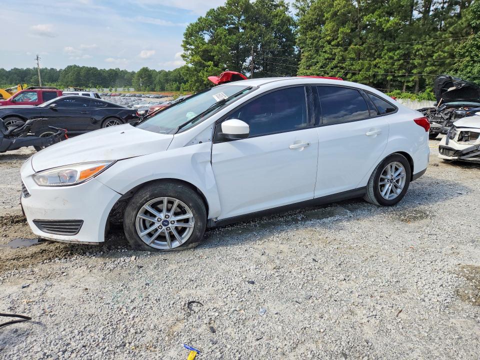 FORD FOCUS 2018 с VIN 1FADP3FE8JL322800 - Снимка от търг