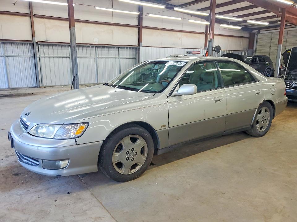 LEXUS ES 2001 with VIN JT8BF28G310321924 - Photo from auction