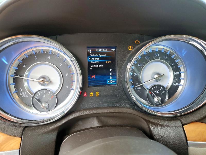 Photo 9 from auction – 2013 CHRYSLER 300C with VIN 2C3CCAET0DH674085