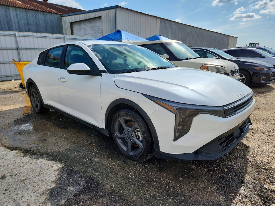 Photo 4 from auction – 2026 KIA K4 with VIN 3KPFT4DE5TE269587