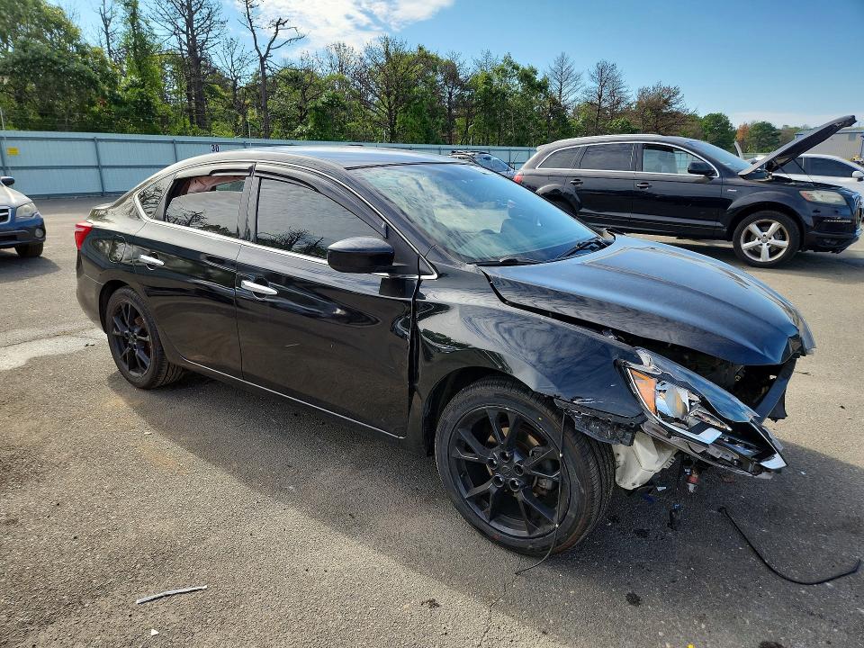 Photo 4 from auction – 2019 NISSAN SENTRA with VIN 3N1AB7AP0KY232192