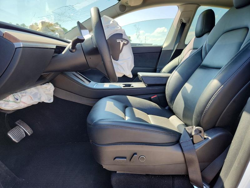 Photo 7 from auction – 2022 TESLA MODEL Y with VIN 7SAYGDEE2NF463604
