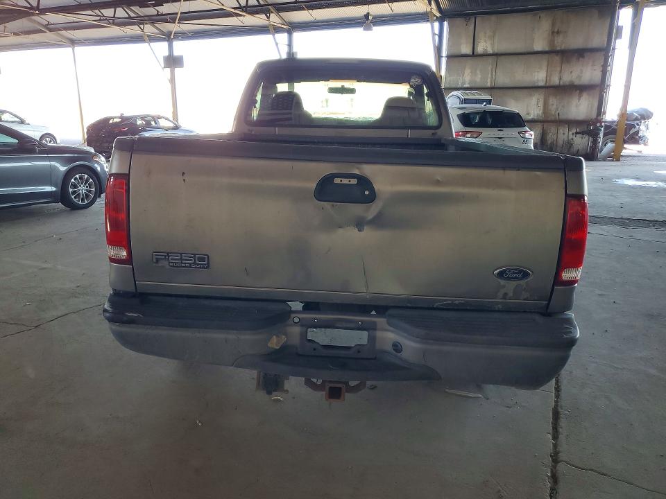 Photo 6 from auction – 2003 FORD F250 with VIN 1FTNF20L03EC28985