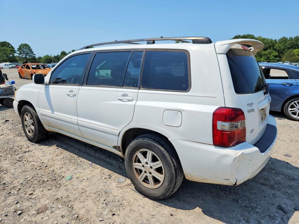 Photo 2 from auction – 2005 TOYOTA HIGHLANDER with VIN JTEGP21A350062069