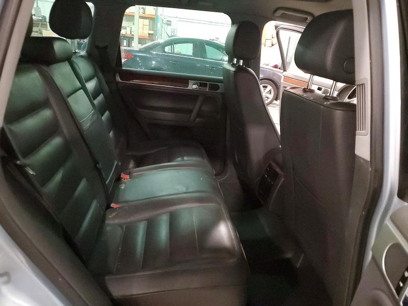 Photo 11 from auction – 2007 VOLKSWAGEN TOUAREG with VIN WVGZE77L57D023502
