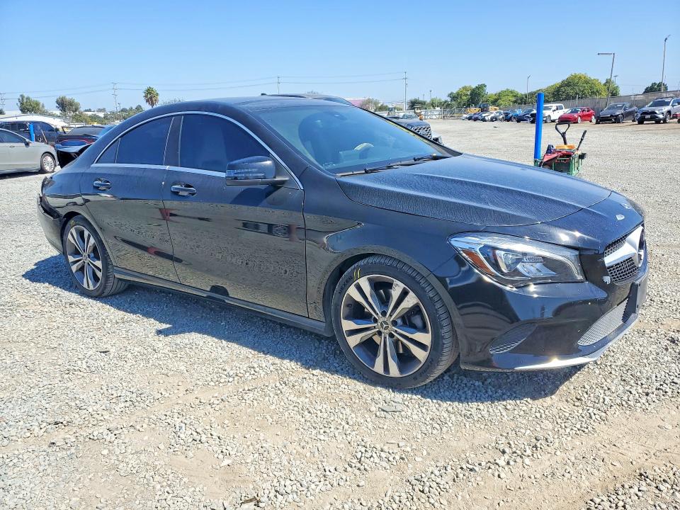 Photo 4 from auction – 2019 MERCEDES-BENZ CLA with VIN WDDSJ4GB2KN776341