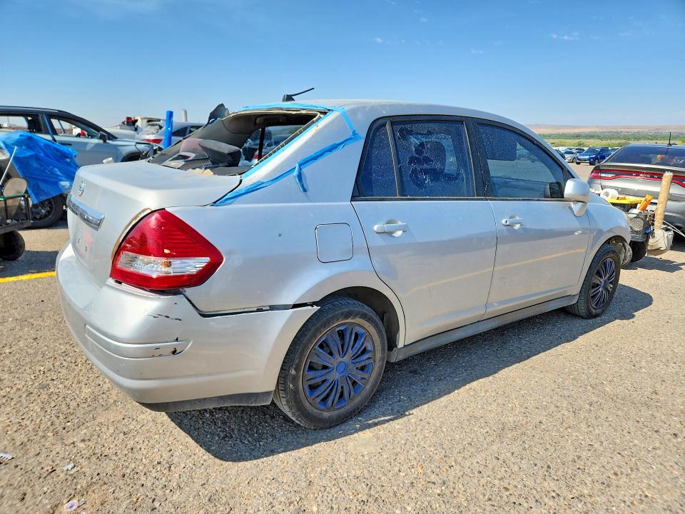Photo 3 from auction – 2009 NISSAN VERSA with VIN 3N1BC11E19L494937