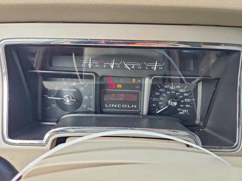 Photo 9 from auction – 2009 LINCOLN NAVIGATOR with VIN 5LMFU28509EJ00523