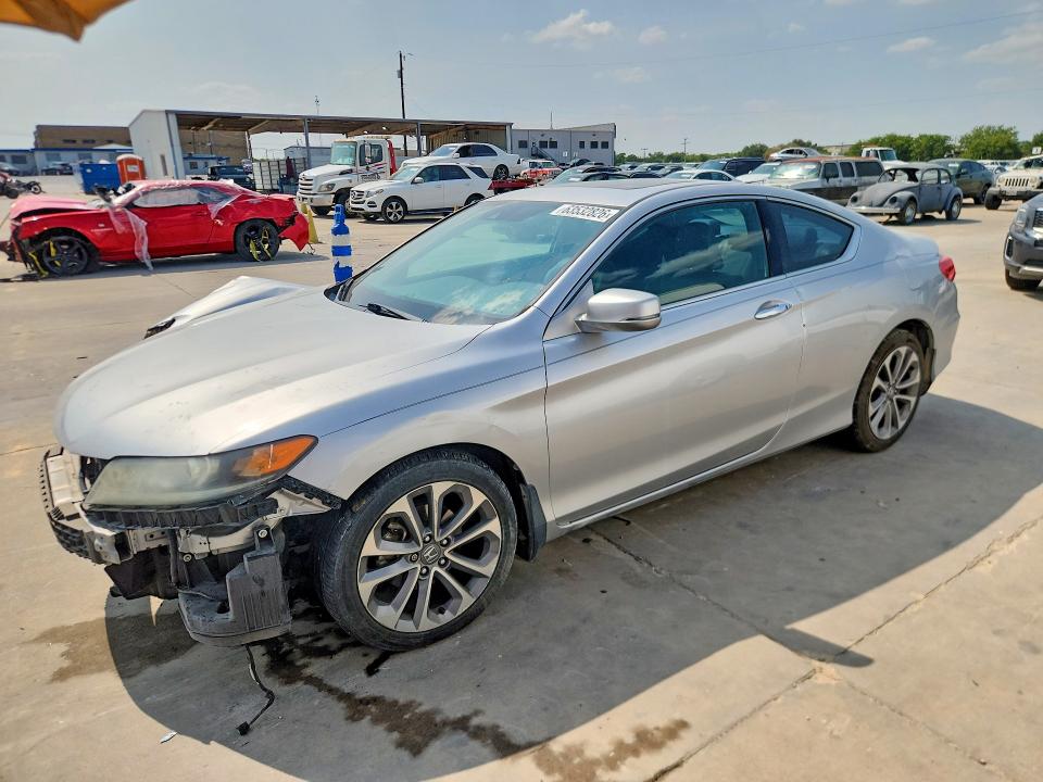 HONDA ACCORD 2015 with VIN 1HGCT2B83FA000288 - Photo from auction