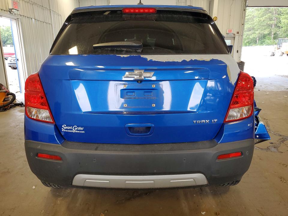 Photo 6 from auction – 2015 CHEVROLET TRAX with VIN KL7CJLSB7FB079171