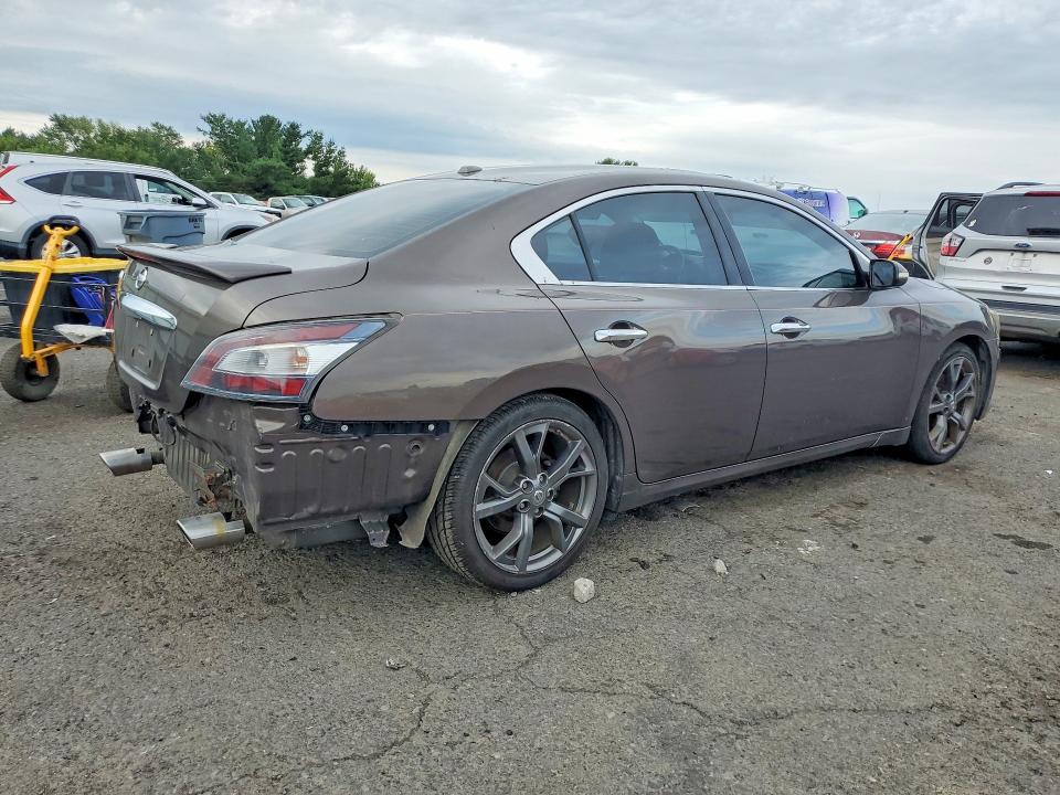 Photo 3 from auction – 2013 NISSAN MAXIMA with VIN 1N4AA5AP1DC816106
