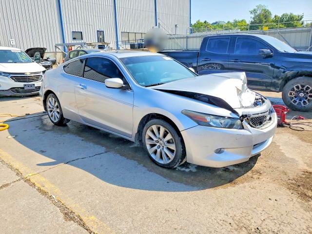 Снимка 4 от търг – 2009 HONDA ACCORD с VIN 1HGCS22859A002745