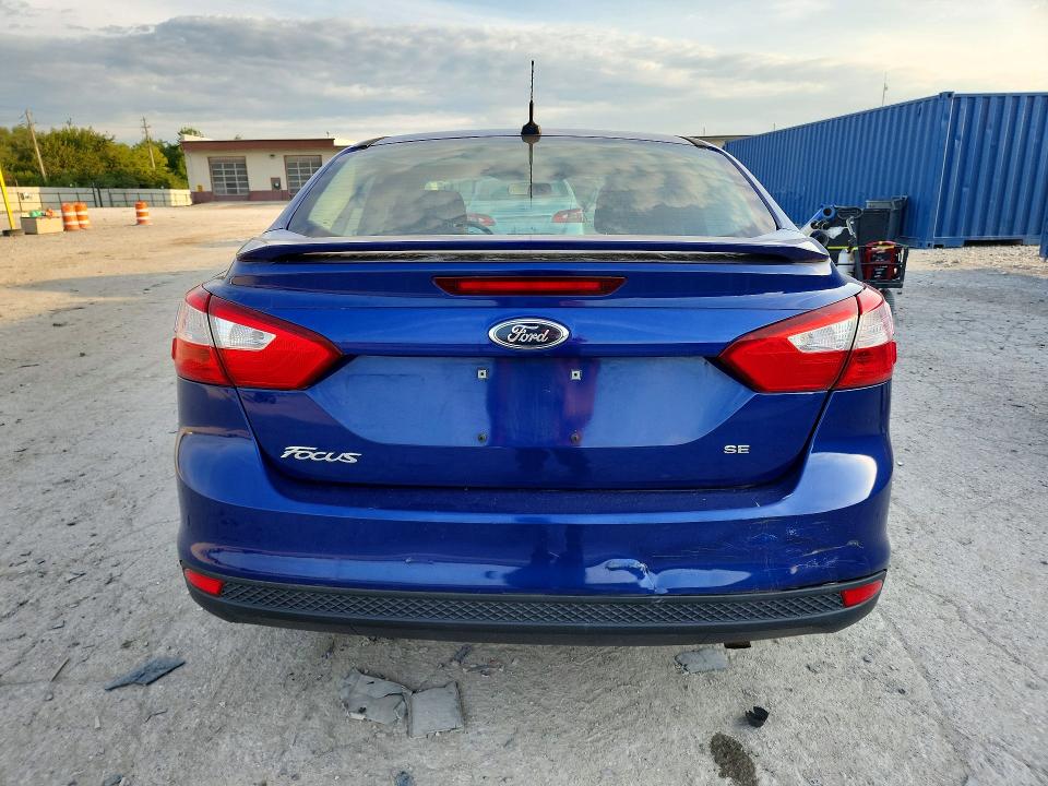 Photo 6 from auction – 2012 FORD FOCUS with VIN 1FAHP3F21CL300177
