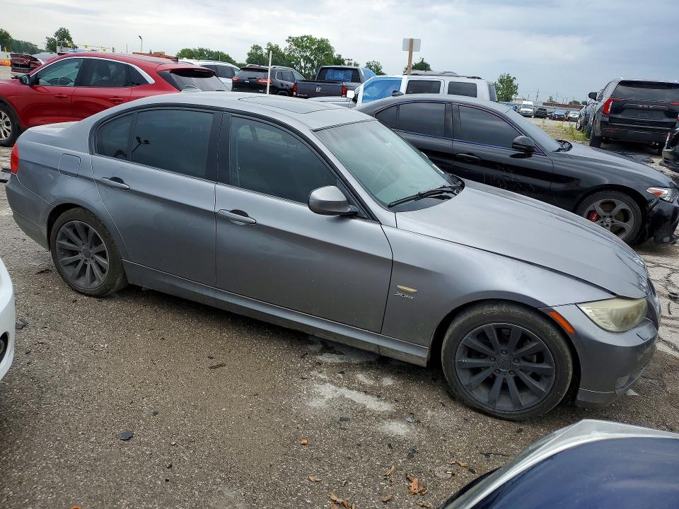 Photo 4 from auction – 2011 BMW 328 with VIN WBAPK7C54BF082787