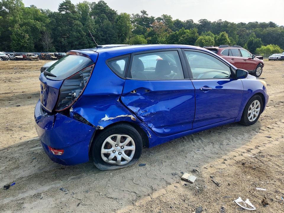 Photo 3 from auction – 2012 HYUNDAI ACCENT with VIN KMHCT5AE8CU016967