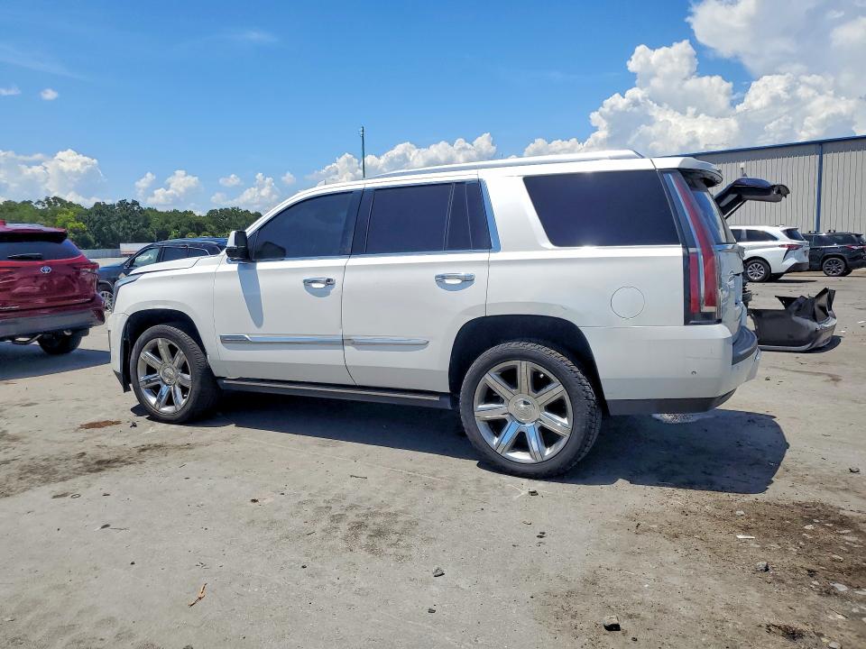 Photo 2 from auction – 2018 CADILLAC ESCALADE with VIN 1GYS3CKJ8JR256997