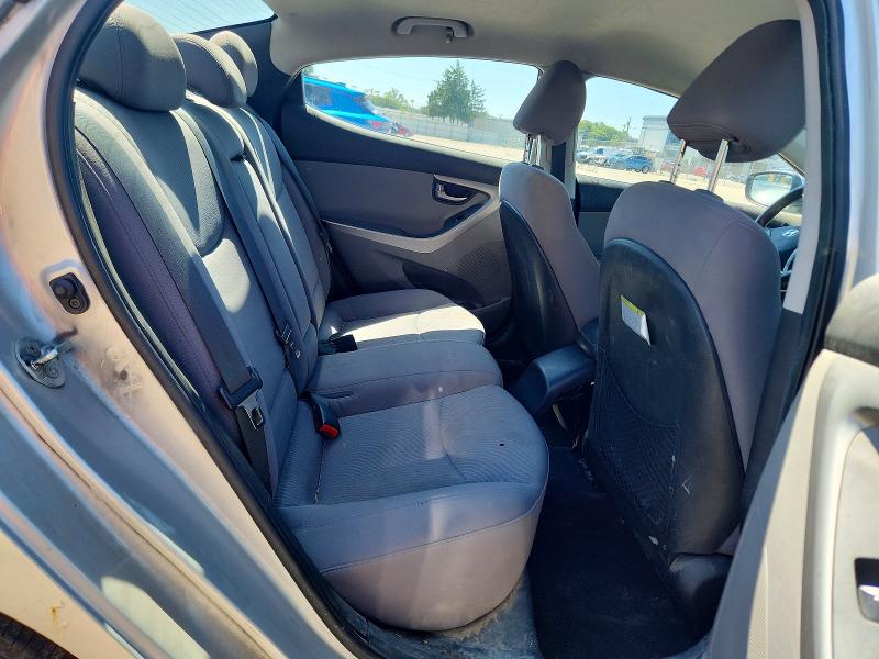 Photo 10 from auction – 2016 HYUNDAI ELANTRA with VIN 5NPDH4AE6GH735350