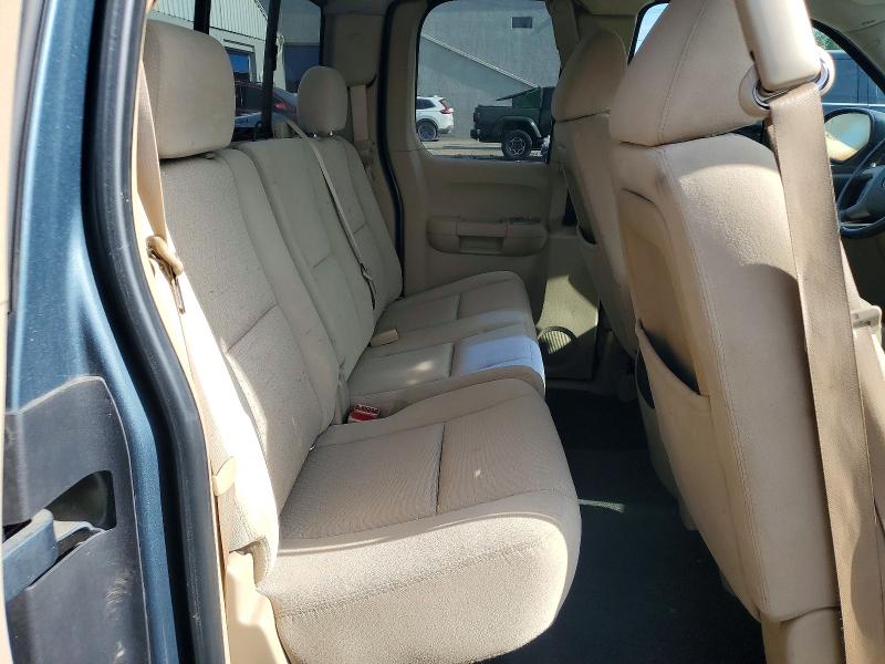 Photo 10 from auction – 2008 CHEVROLET SILVERADO with VIN 1GCEK19048E164181
