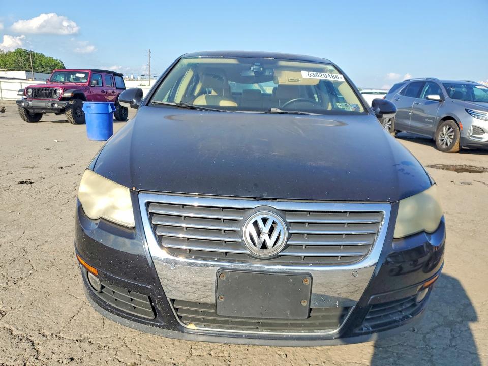Photo 5 from auction – 2008 VOLKSWAGEN PASSAT with VIN WVWCU73C68P037699