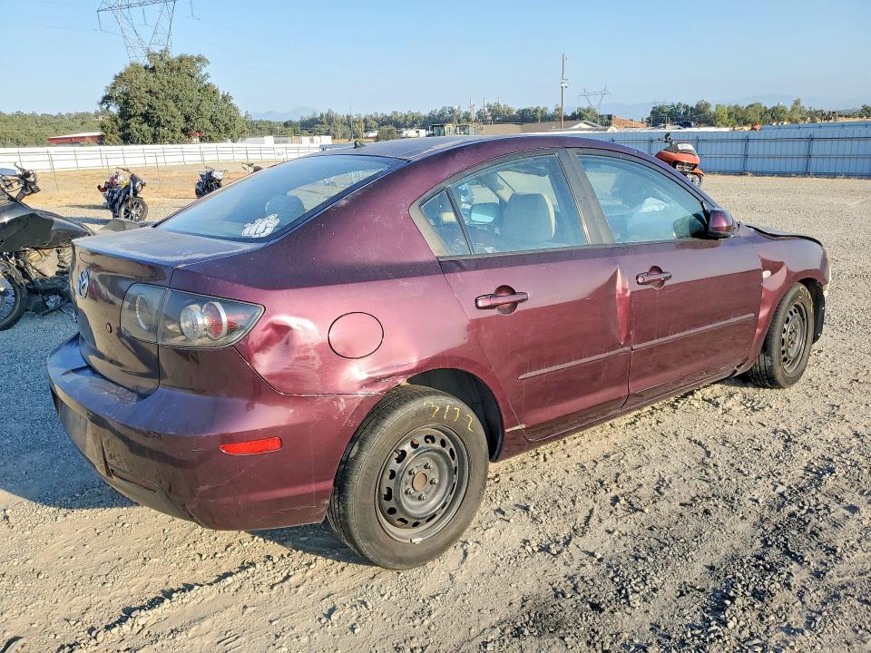 Photo 3 from auction – 2007 MAZDA 3 with VIN JM1BK12G871761222