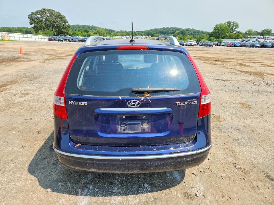 Photo 6 from auction – 2011 HYUNDAI ELANTRA TOURING with VIN KMHDC8AE6BU090585