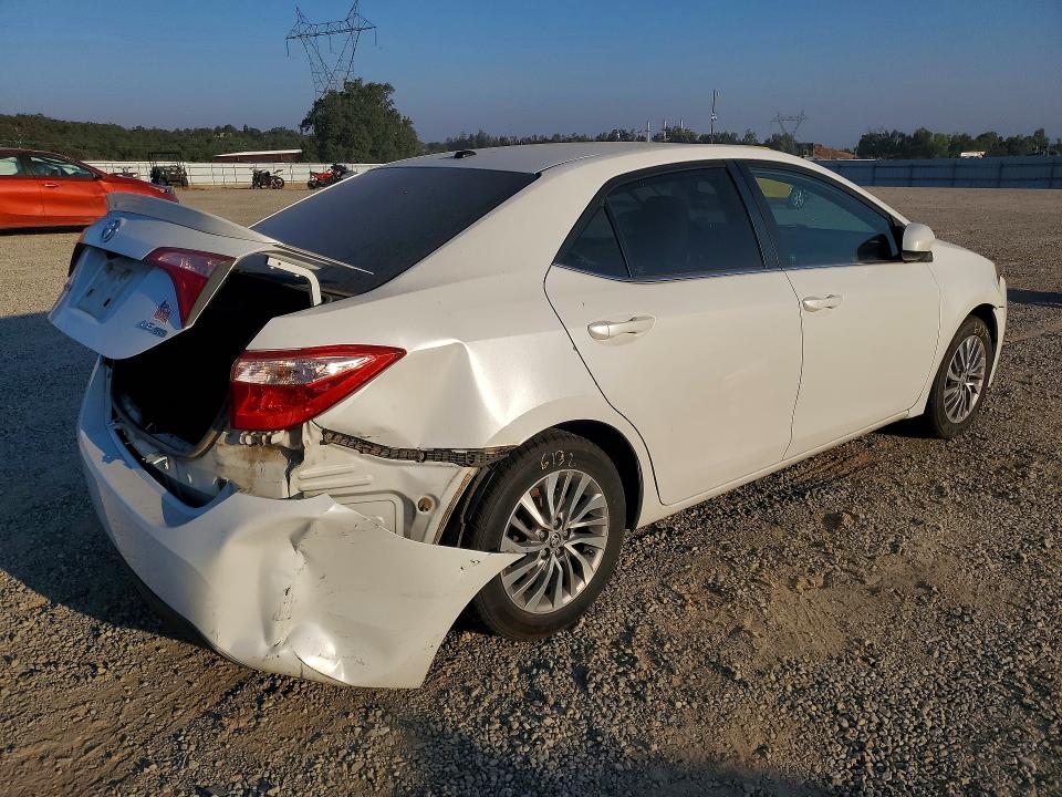 Photo 3 from auction – 2017 TOYOTA COROLLA with VIN 5YFBPRHE6HP592742