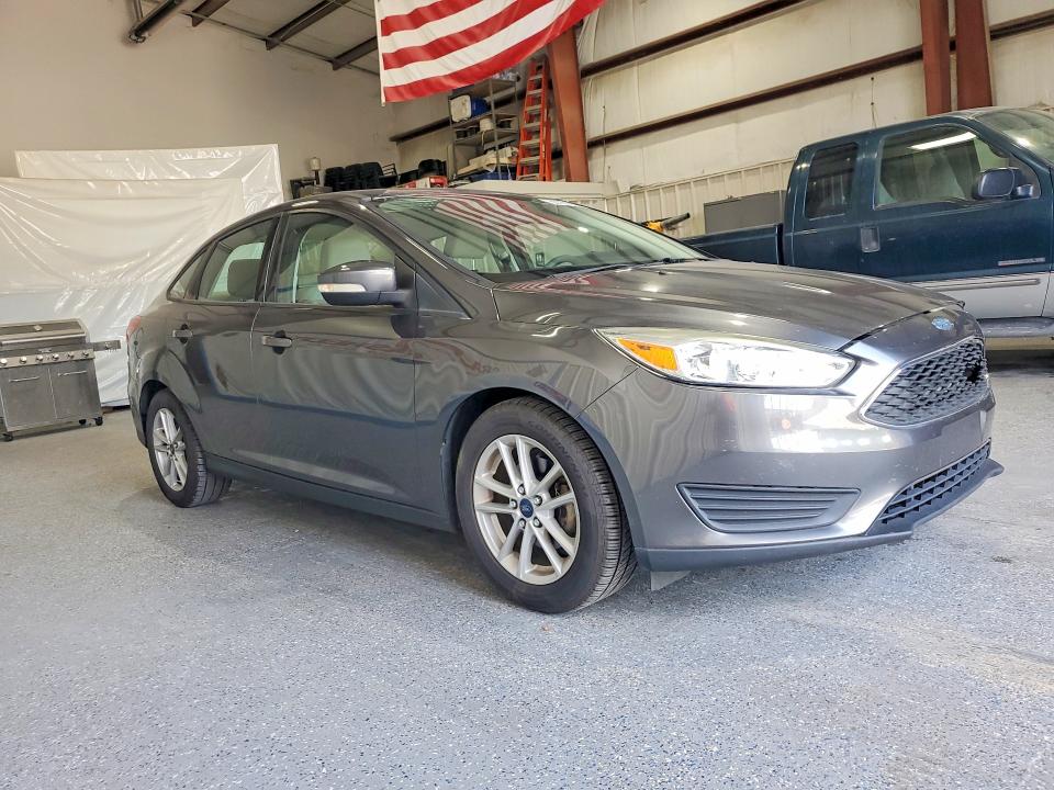 Photo 4 from auction – 2017 FORD FOCUS with VIN 1FADP3F22HL274548