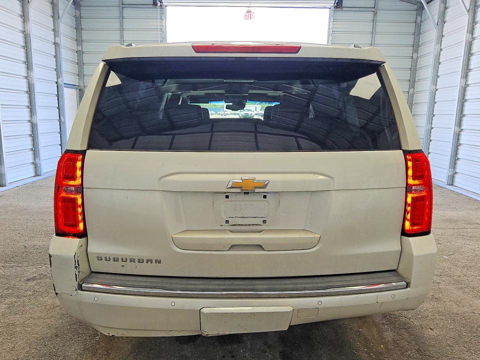 Photo 6 from auction – 2015 CHEVROLET SUBURBAN with VIN 1GNSCKKC4FR646916