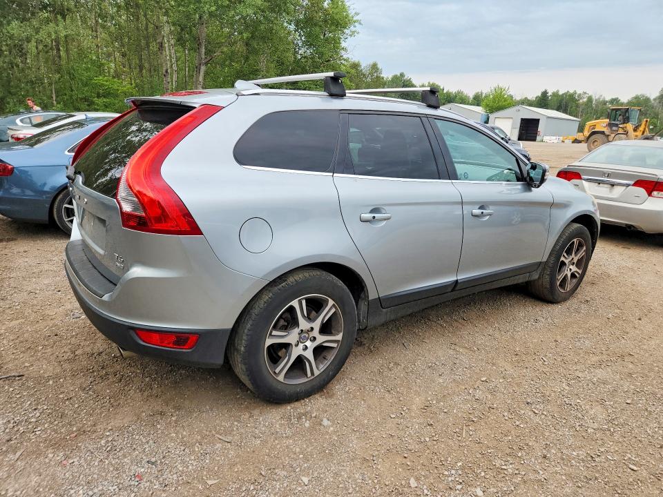 Photo 3 from auction – 2013 VOLVO XC60 with VIN YV4902DZ0D2418867