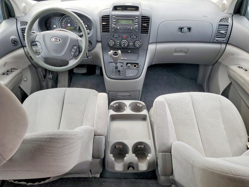Photo 8 from auction – 2008 KIA SEDONA with VIN KNDMB233286196643