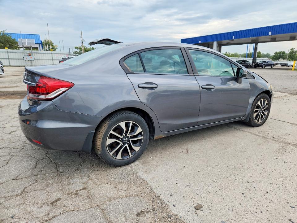 Photo 3 from auction – 2013 HONDA CIVIC with VIN 19XFB2F82DE061750