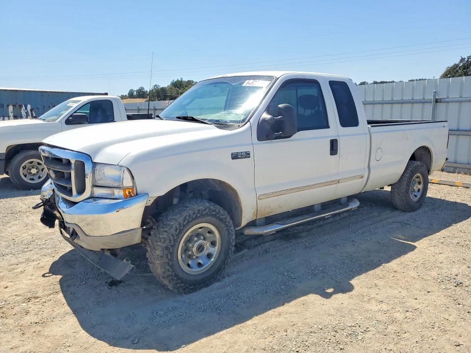 FORD F250 2003 with VIN 1FTNX21L63EC18845 - Photo from auction