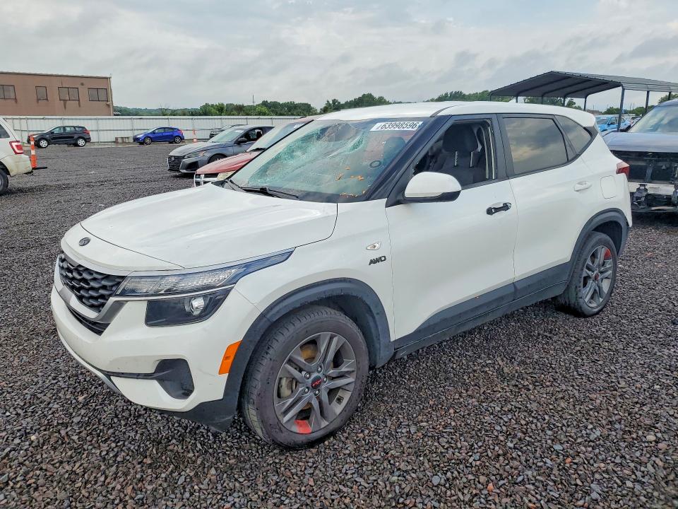 KIA SELTOS 2021 with VIN KNDEPCAAXM7202867 - Photo from auction