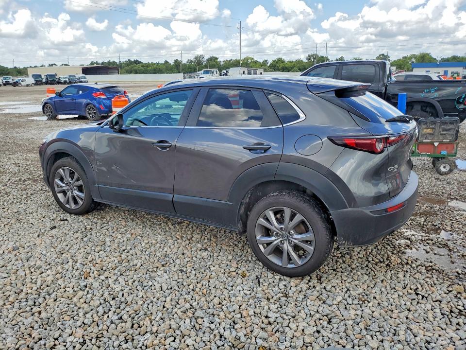 Photo 2 from auction – 2021 MAZDA CX-30 with VIN 3MVDMBBL6MM221757