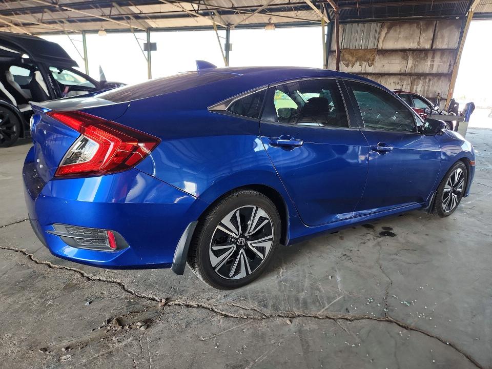 Photo 3 from auction – 2018 HONDA CIVIC with VIN JHMFC1F38JX035353
