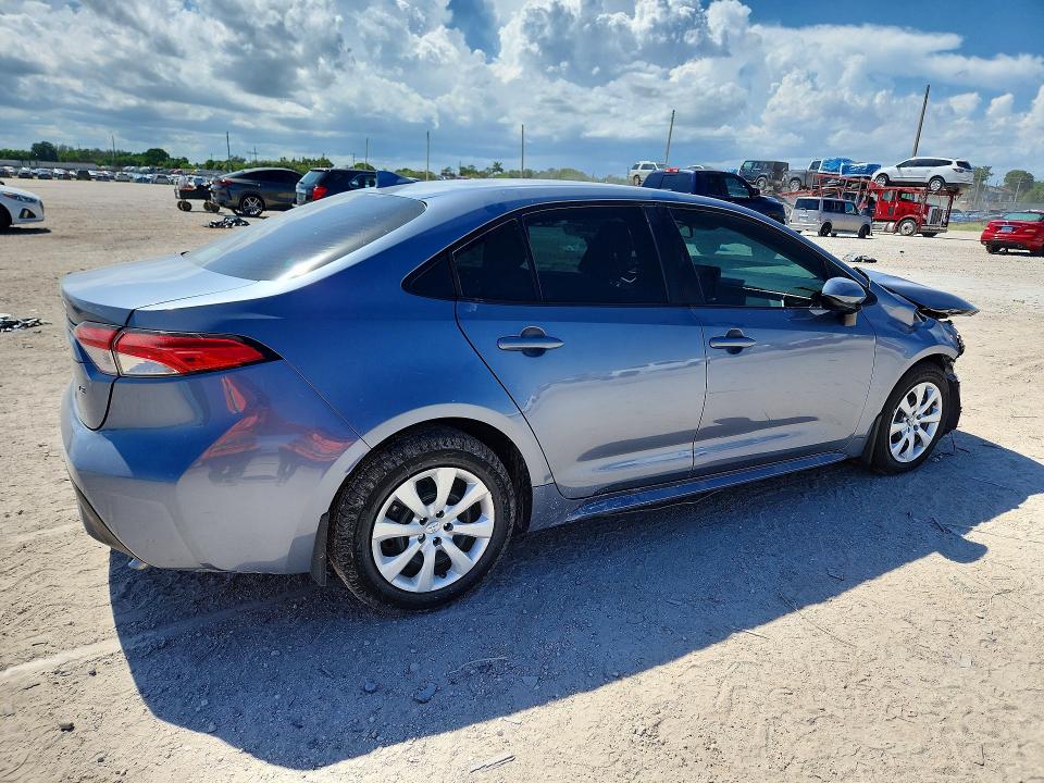 Photo 3 from auction – 2025 TOYOTA COROLLA with VIN 5YFB4MDE6SP353121