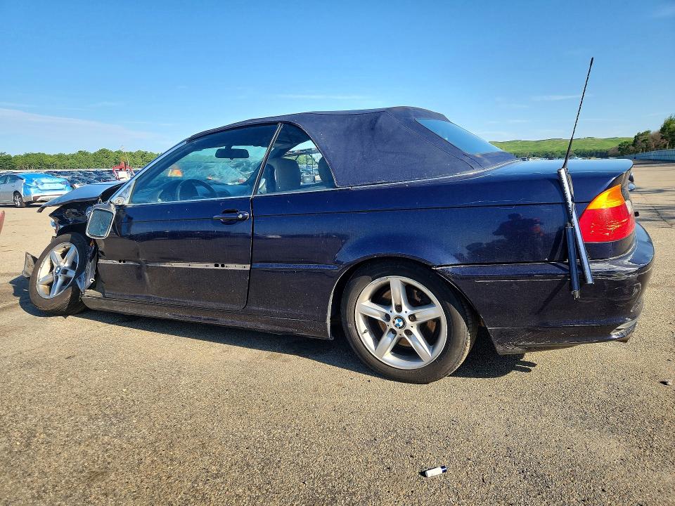 Photo 2 from auction – 2002 BMW 325 with VIN WBABS33442PG84290